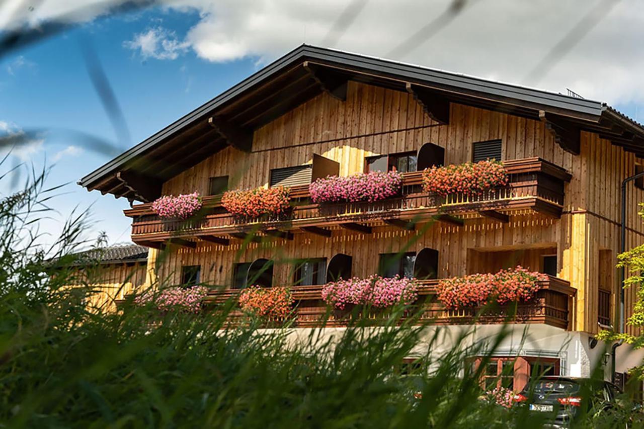 Gasthof Steinerwirt Grossgmain Exterior photo