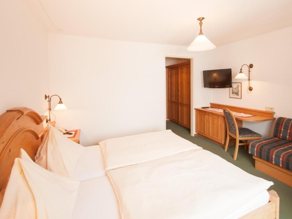 Gasthof Steinerwirt Grossgmain Room photo